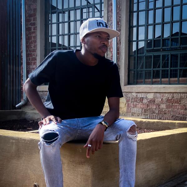 240gsm Premium Heavy T-Shirt Thumbnail